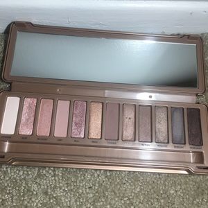 Urban Decay Naked 3